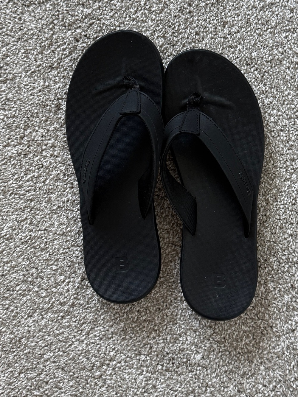 Bench Black Flip Flop Sandals - size 9